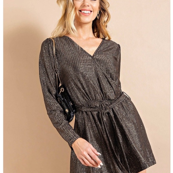 Plus size sparkly romper - Picture 2 of 2